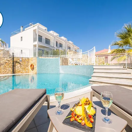 Casa vacanze Townhouse In Albufeira With Sea Beach Albufeira